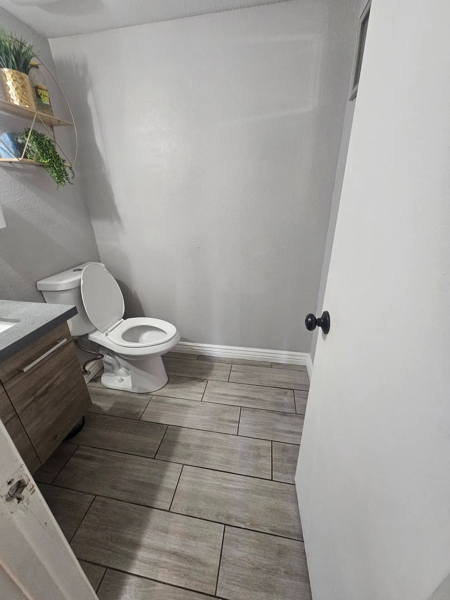 Bathroom interior from New Star Cleaning work